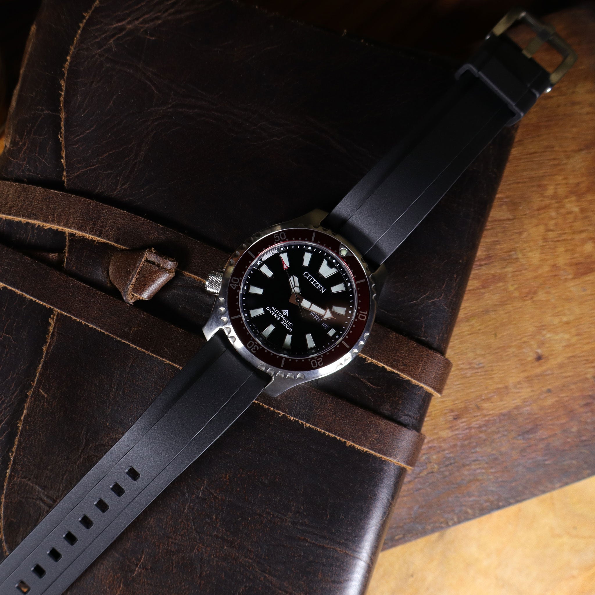 Deep Ridge Diver™ Silicone Waterproof Watch Band