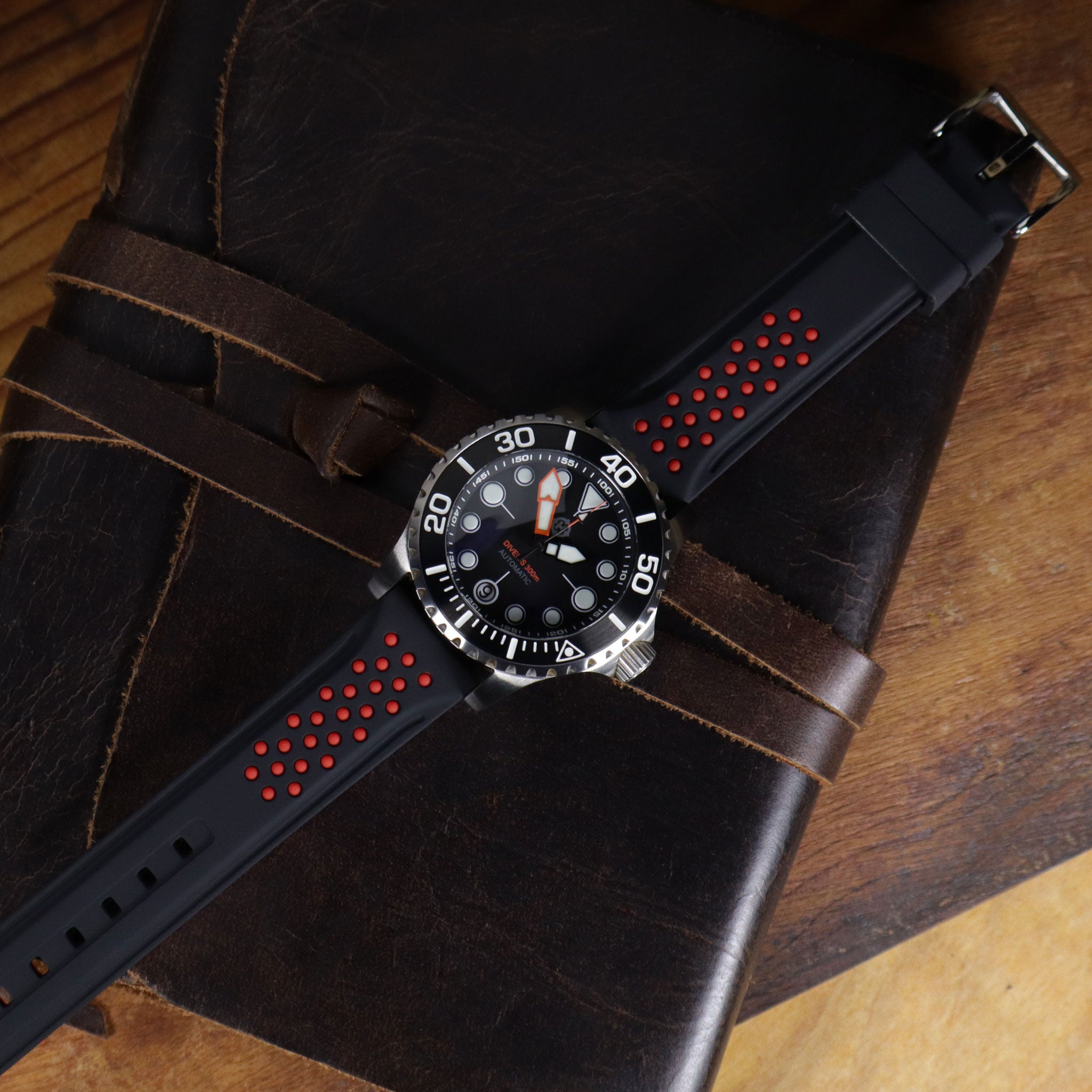GlowFish™ High-Performance Silicone Rubber Watch Bands