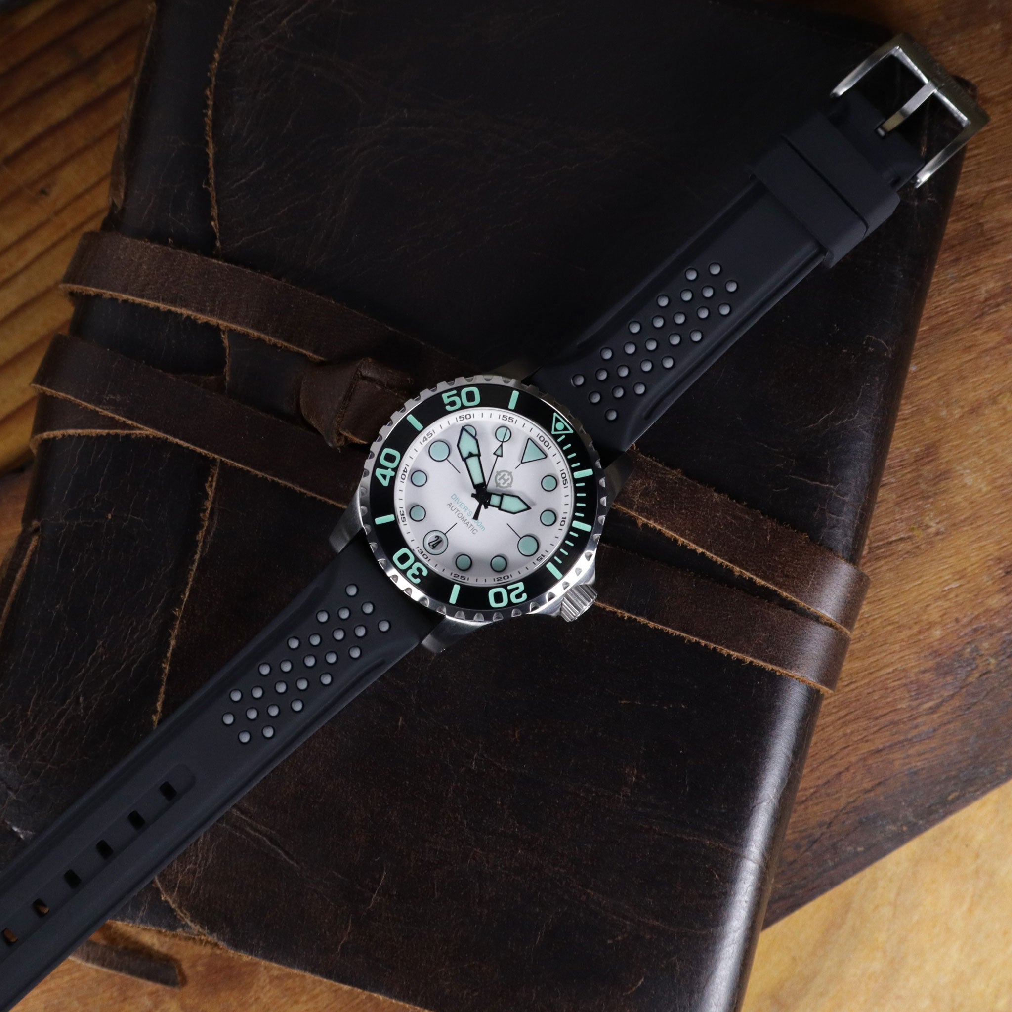 GlowFish™ High-Performance Silicone Rubber Watch Bands