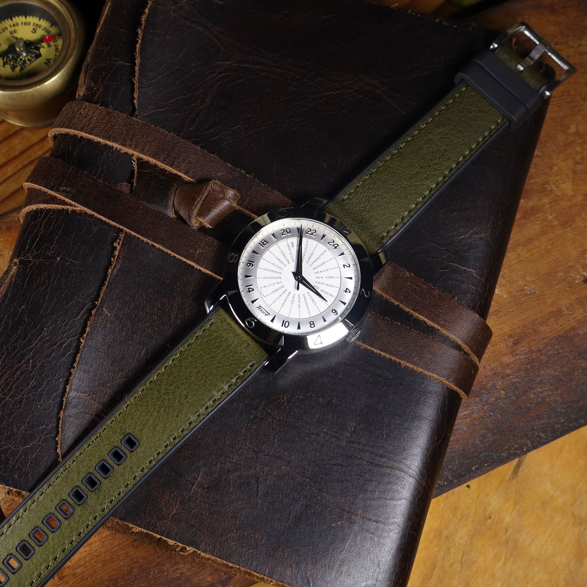 Shoreline™ Calfskin Leather & Natural Rubber Watch Band