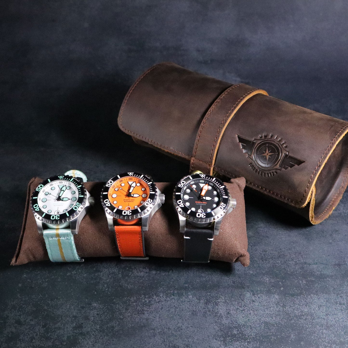 Atlas™ Nubuck Leather Watch Roll