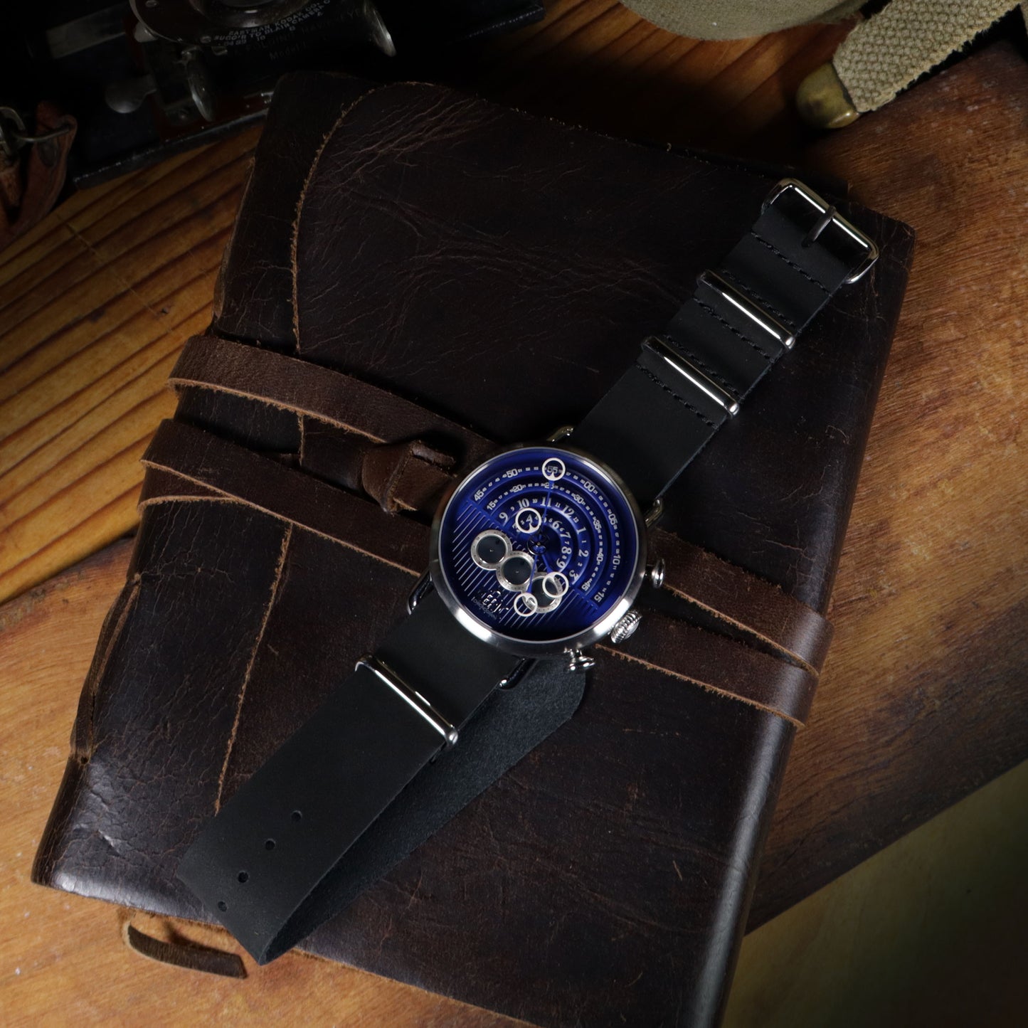 Artisan™ Leather Double-Pass Strap
