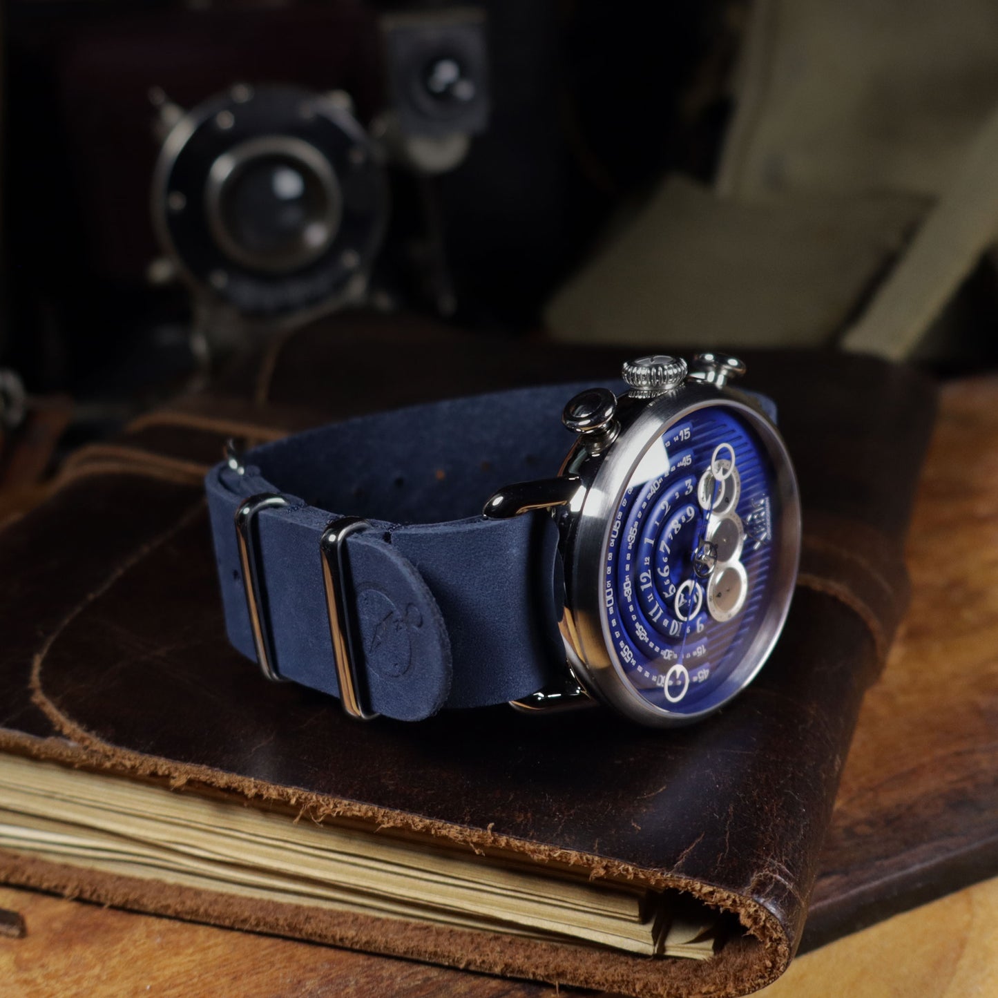 Artisan™ Leather Double-Pass Strap