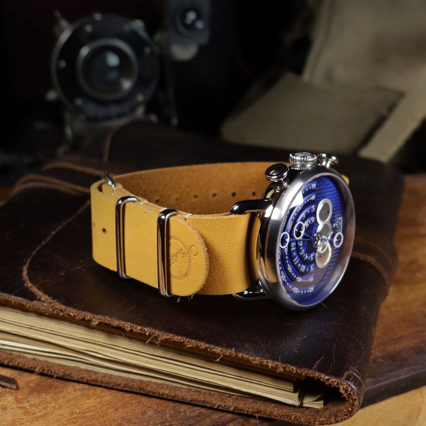 Artisan™ Leather Double-Pass Strap