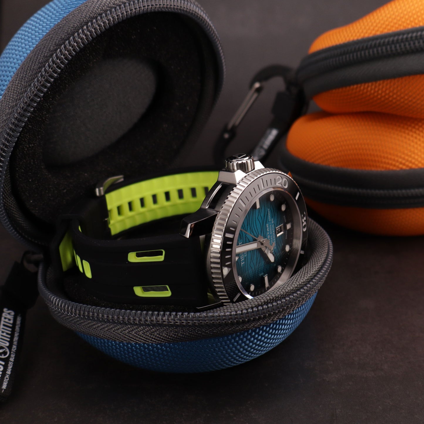 ExoShell™ Travel Pod Watch Case