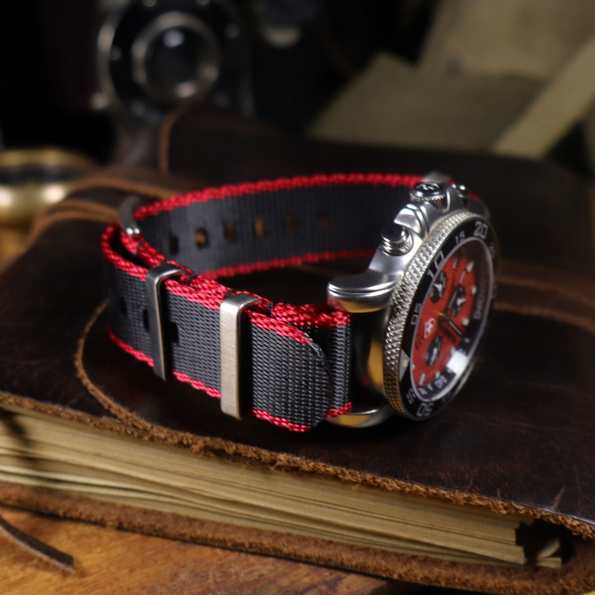 HALO™ Elite One-Piece Double-Pass Nylon Straps