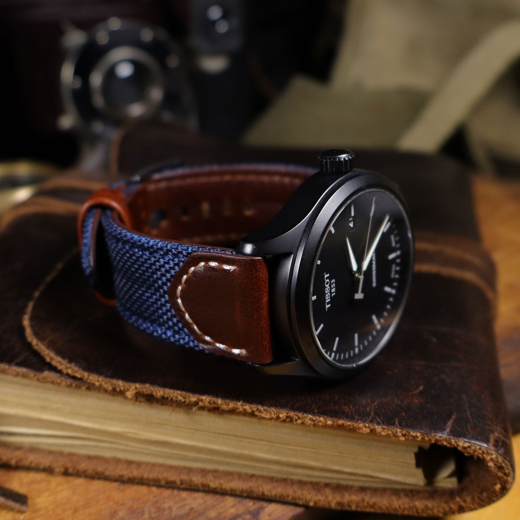 Hunter™ Sailcloth & Calfskin Leather Watch Band