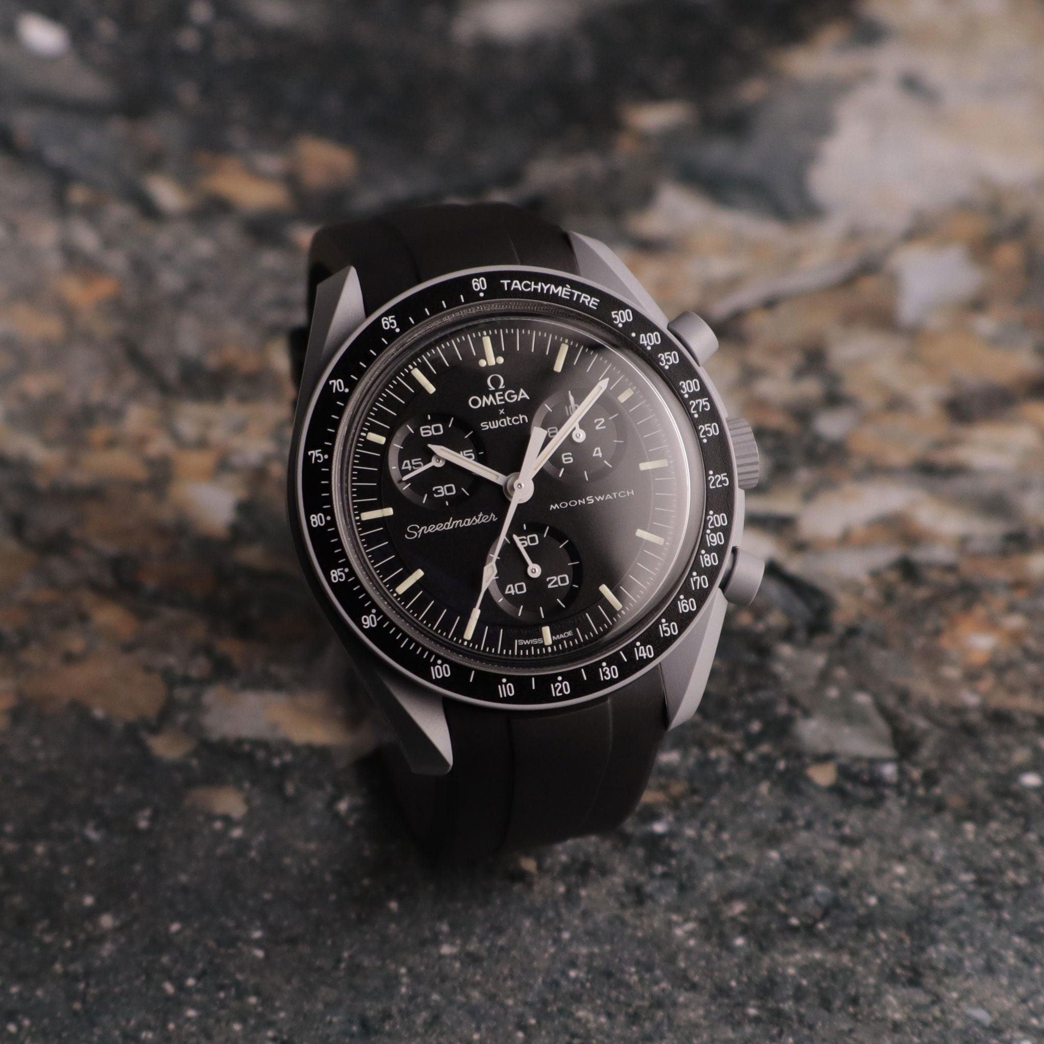MoonGlow™ FKM Rubber Curved Watch Strap