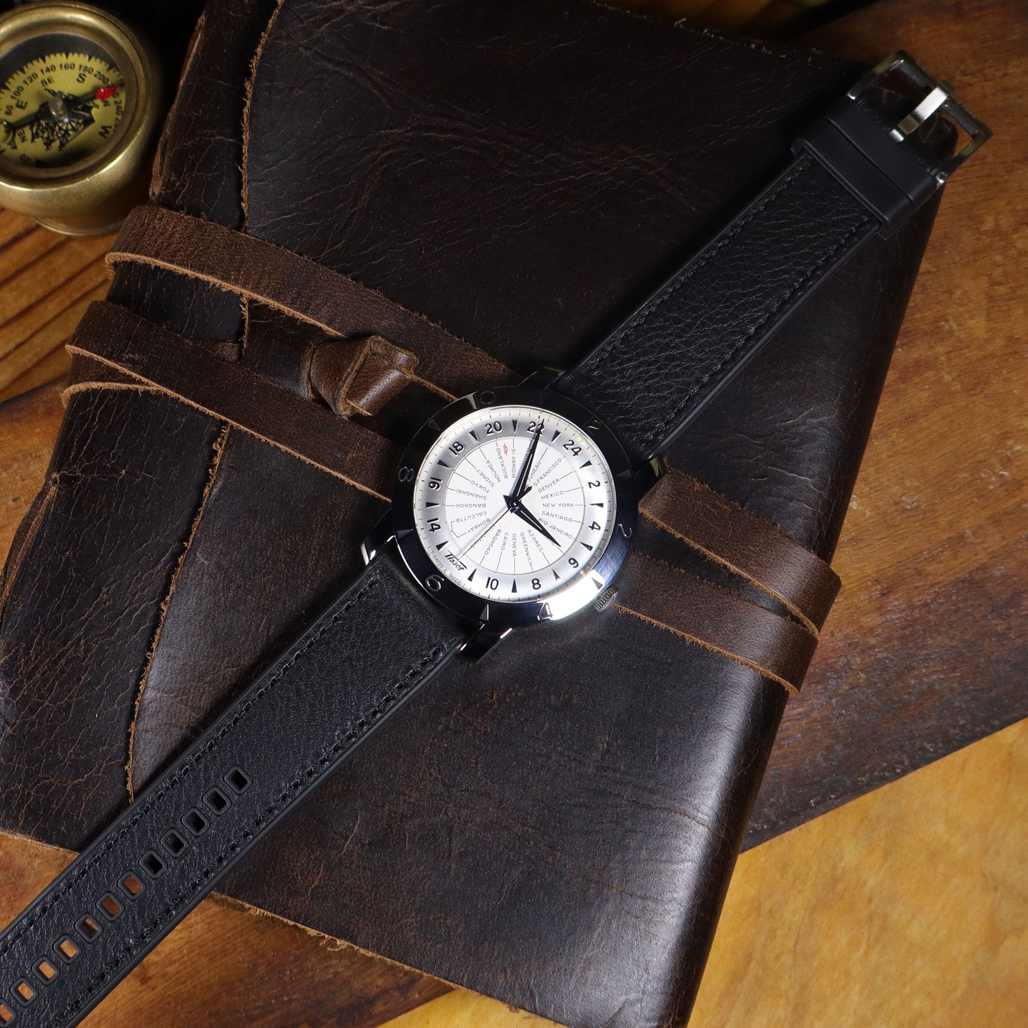 Shoreline™ Calfskin Leather & Natural Rubber Watch Band