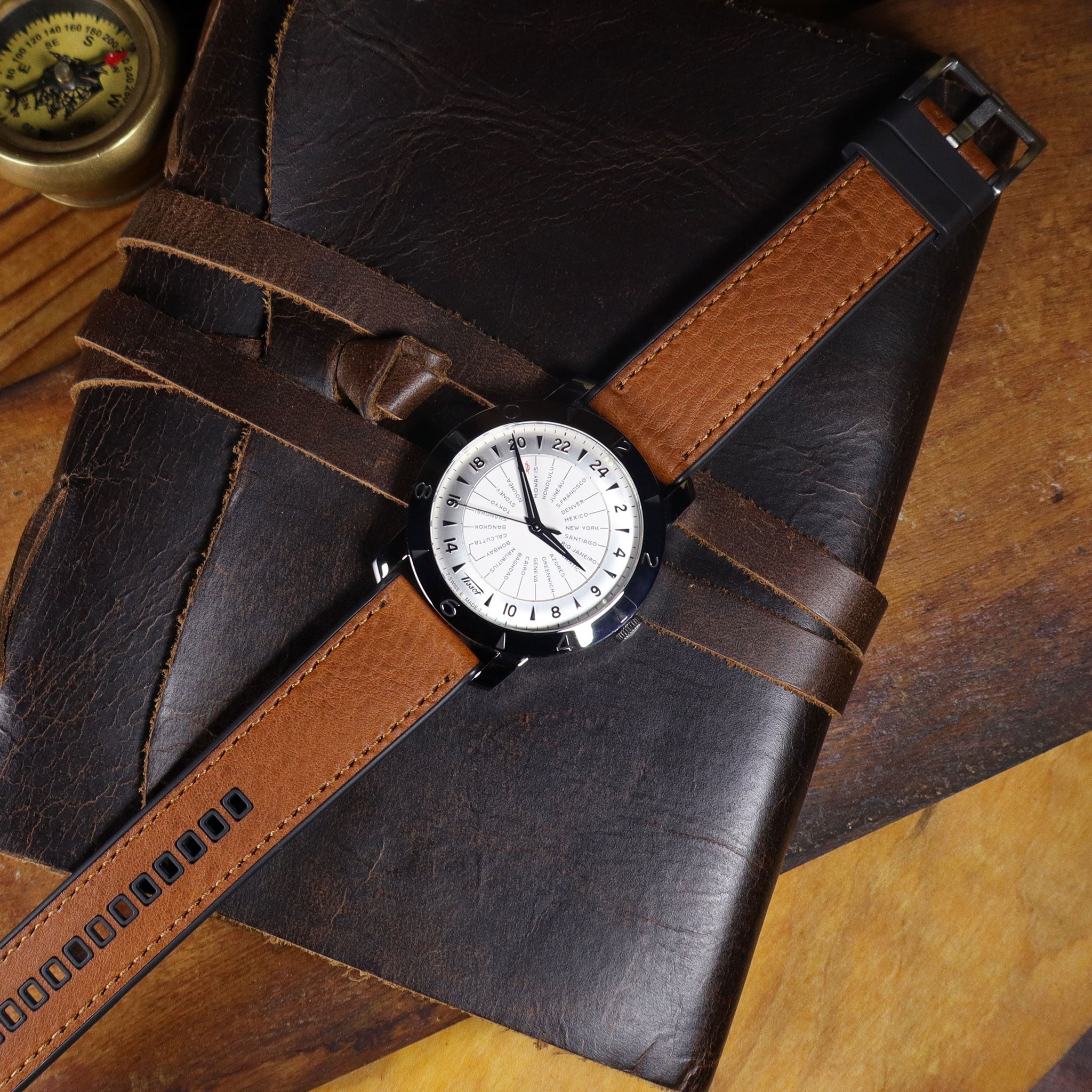 Shoreline™ Calfskin Leather & Natural Rubber Watch Band