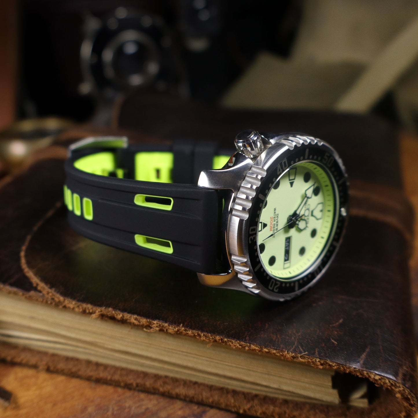 StingRay™ Vented Silicone Rubber Watch Band