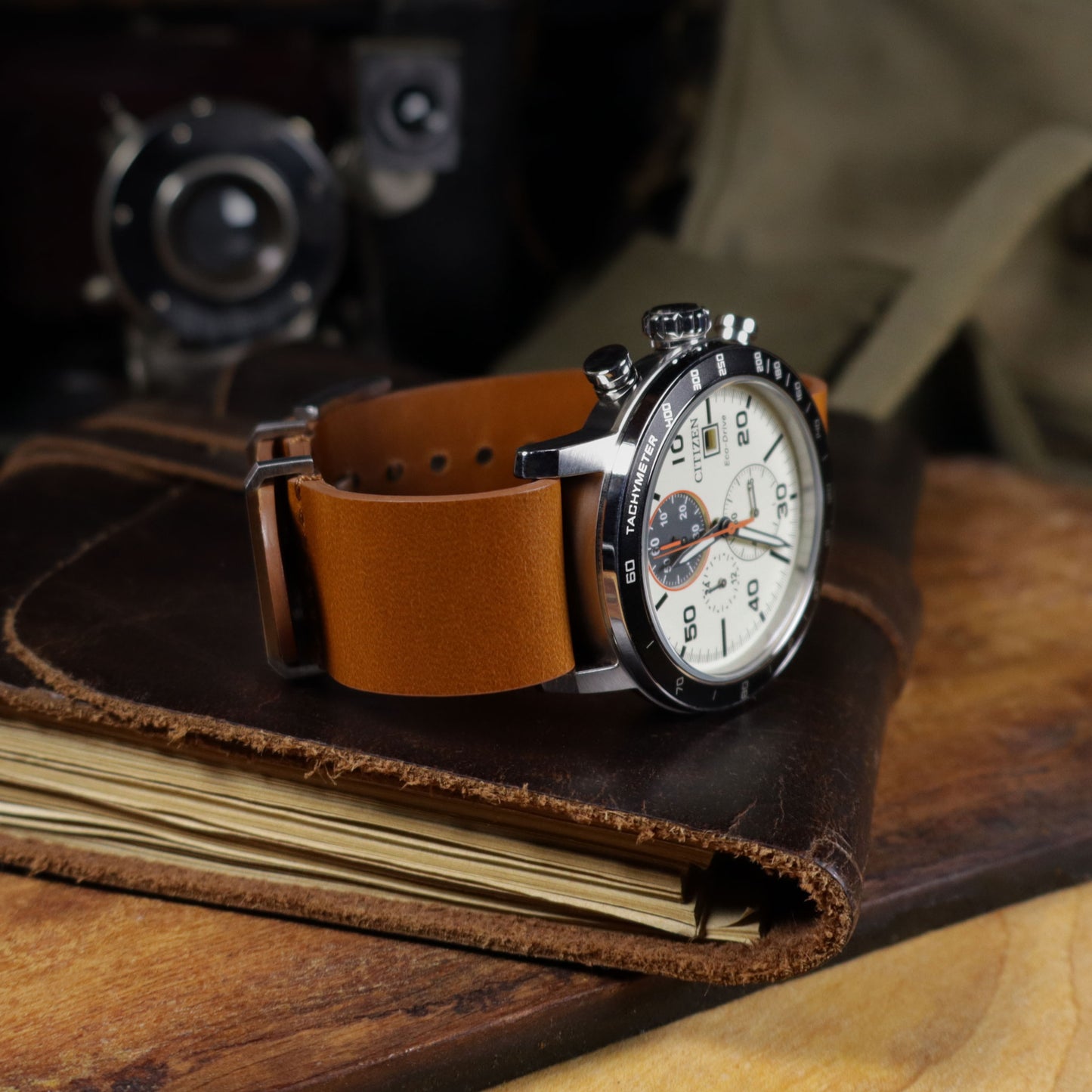 Tanner™ Leather Single-Pass Strap