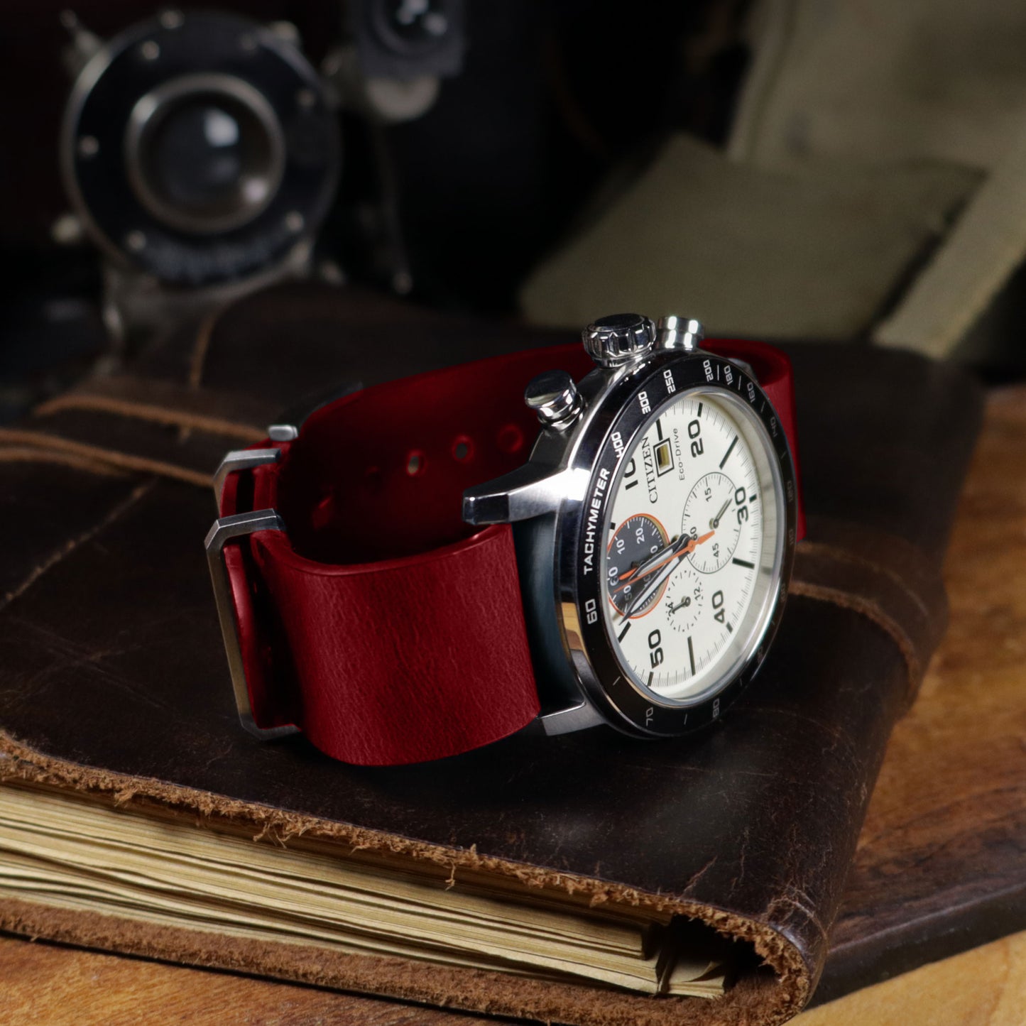 Tanner™ Leather Single-Pass Strap