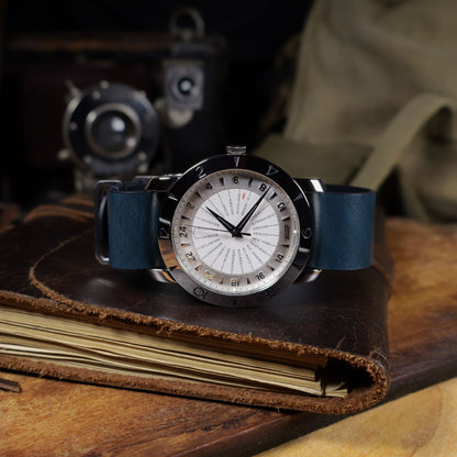Tanner™ Leather Single-Pass Strap