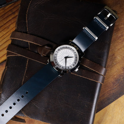 Tanner™ Leather Single-Pass Strap
