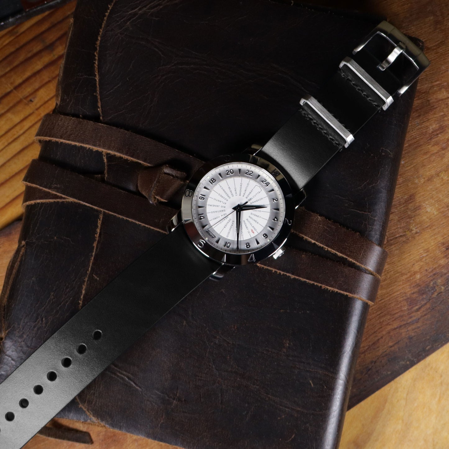 Tanner™ Leather Single-Pass Strap